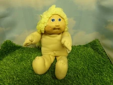 CABBAGE PATCH KIDS DOLL coleco BLOND HAIR  00