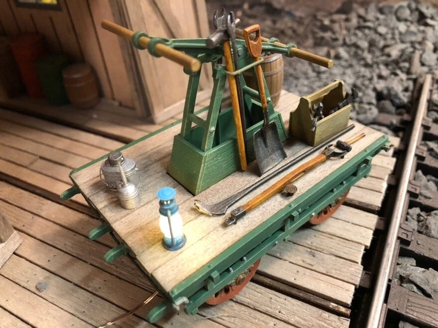 F Scale Narrow Gauge Hand Car Kit. 1:20.3 Unpainted - Image 3 of 4