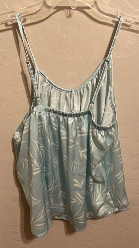 Lauren Conrad Camisole Pajama Top Adjustable Straps Small 16” P2P Orig $23 - Picture 5 of 5