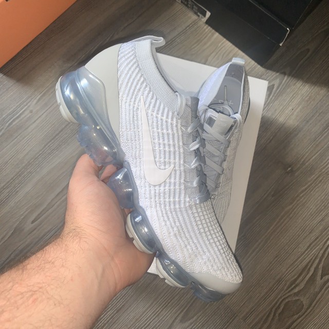 Nike Air Vapormax Flyknit 3 Womenâs White Pure Platinum (AJ6910 100) Size 11 | eBay