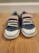 See Kai Run Rainbow Sneakers Size 11 Girls