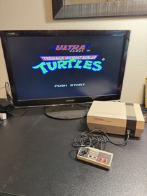 Ultra Games Teenage Mutant Ninja Turtles (Nintendo NES) cartuccia con custodia