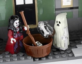 LEGO Monster Fighters Haunted House 10228 Spooky - Classic - Rare - NEW & SEALED