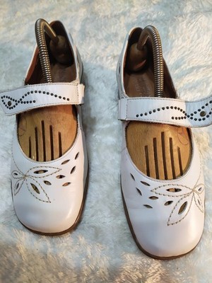 Damenschuhe Jenny by ara , Leder weiß Gr. 5 (38), guter Zustand