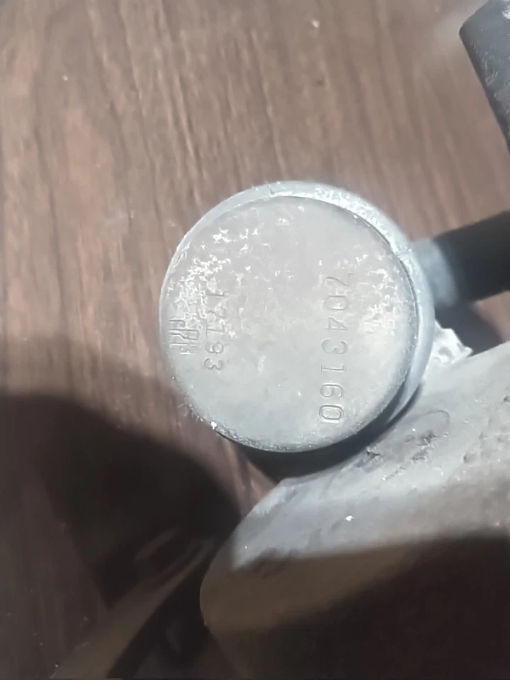 Dodge, Plymouth Chrys. 1975-80 318 V8 #7817872 AIR Pump And Diverter Valve - Image 4 of 4