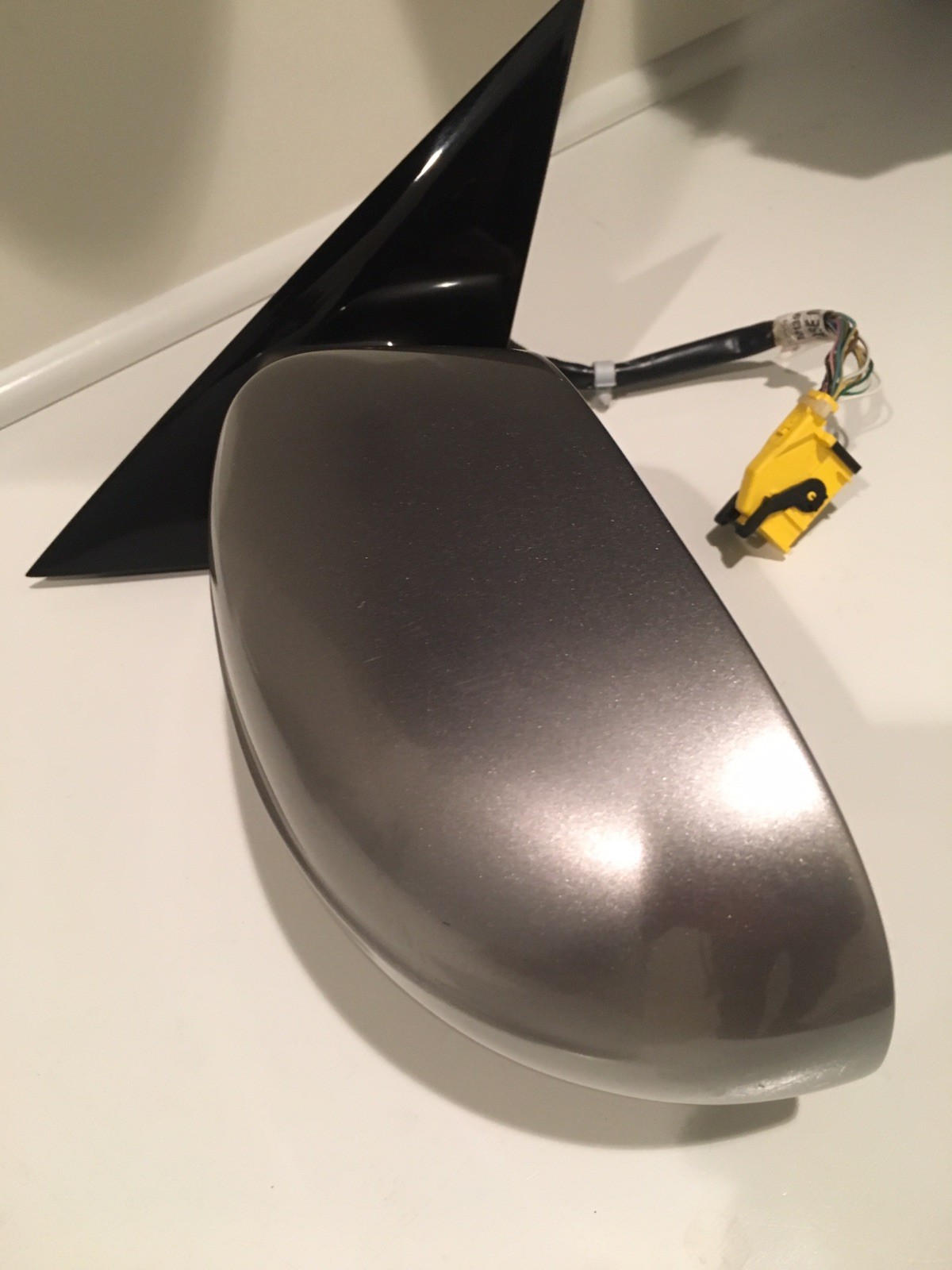05-08 MASERATI QUATTROPORTE M139 LEFT DRIVER DOOR MIRROR GRAY (Grigio Nuvolari)