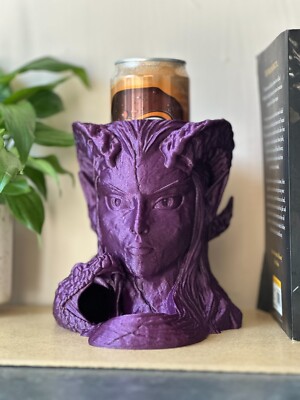 Zauberin Würfelturm & Getränkehalter - 3D gedruckt Fantasy Elfe oder Magier Zubehör