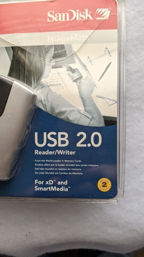SAN DISK USB 2.0 READER/WRITER---NEW - Afbeelding 2 van 4