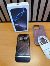 Apple iPhone 16 Pro 256 GB Titan Schwarz