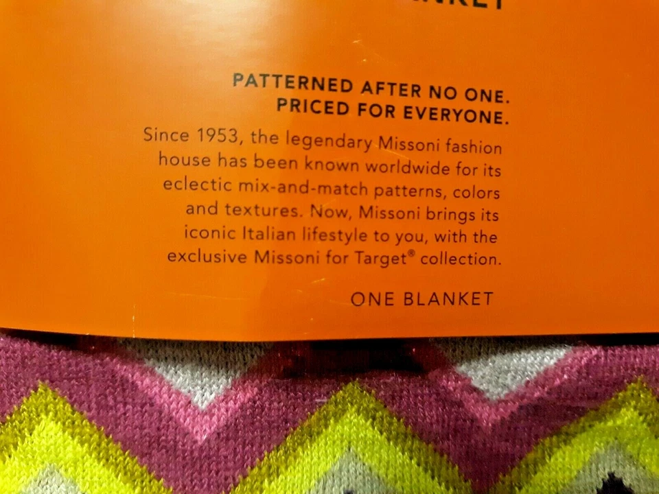 NUEVO CON ETIQUETAS Missoni para Target SUÉTER Decoración del Hogar Manta Multi Chevron 33"x 33" tiro Foto 4 de 4