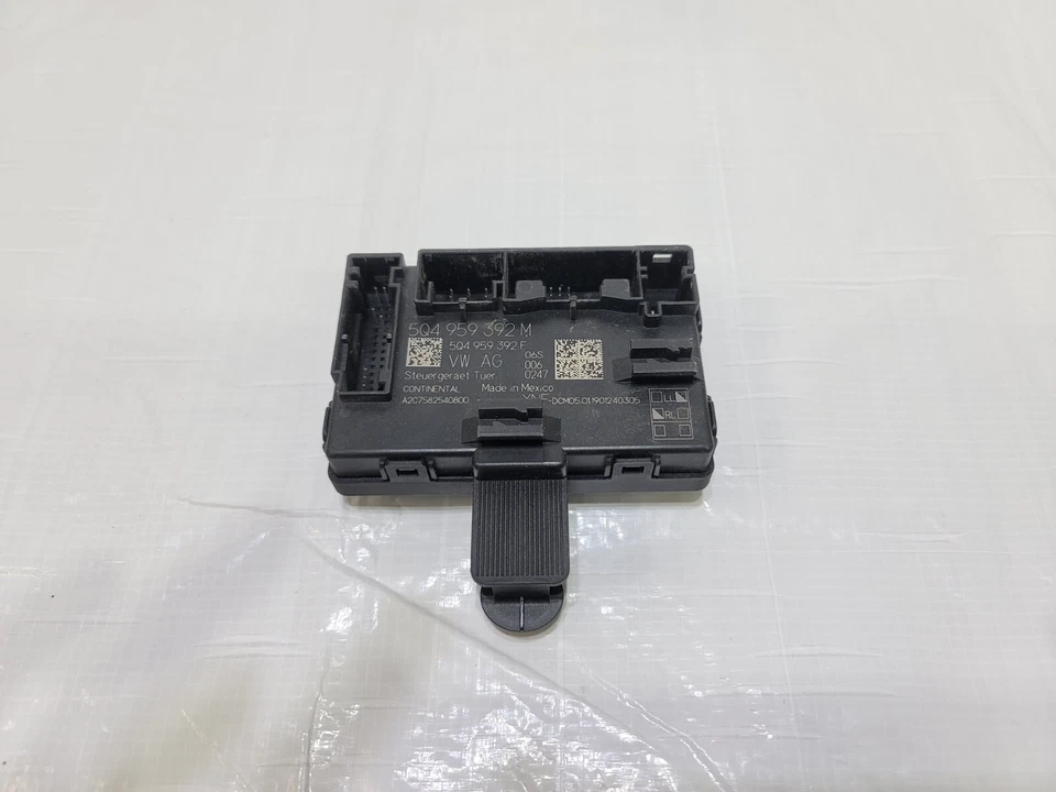 Volkswagen Tiguan Jetta 2019 2020 módulo de control de puerta delantera derecha OEM 5Q4959392M Foto 3 de 4