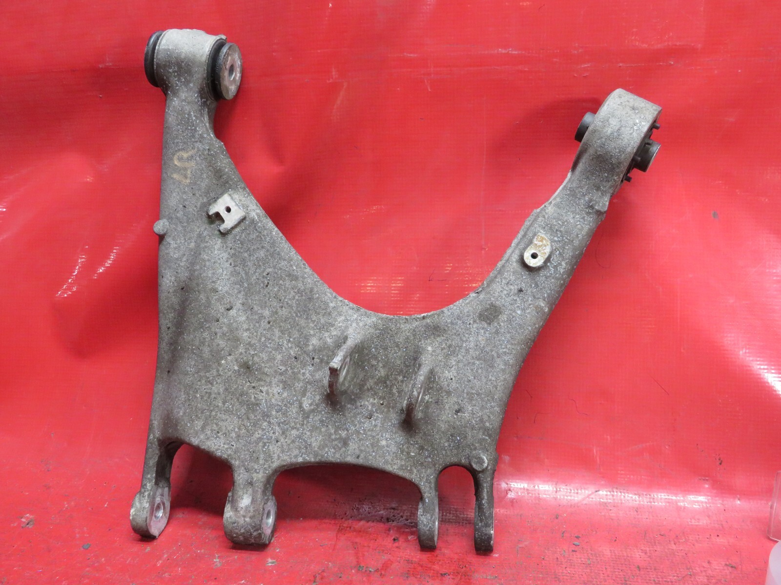 2006 BENTLEY FLYING SPUR LEFT REAR LOWER CONTROL ARM
