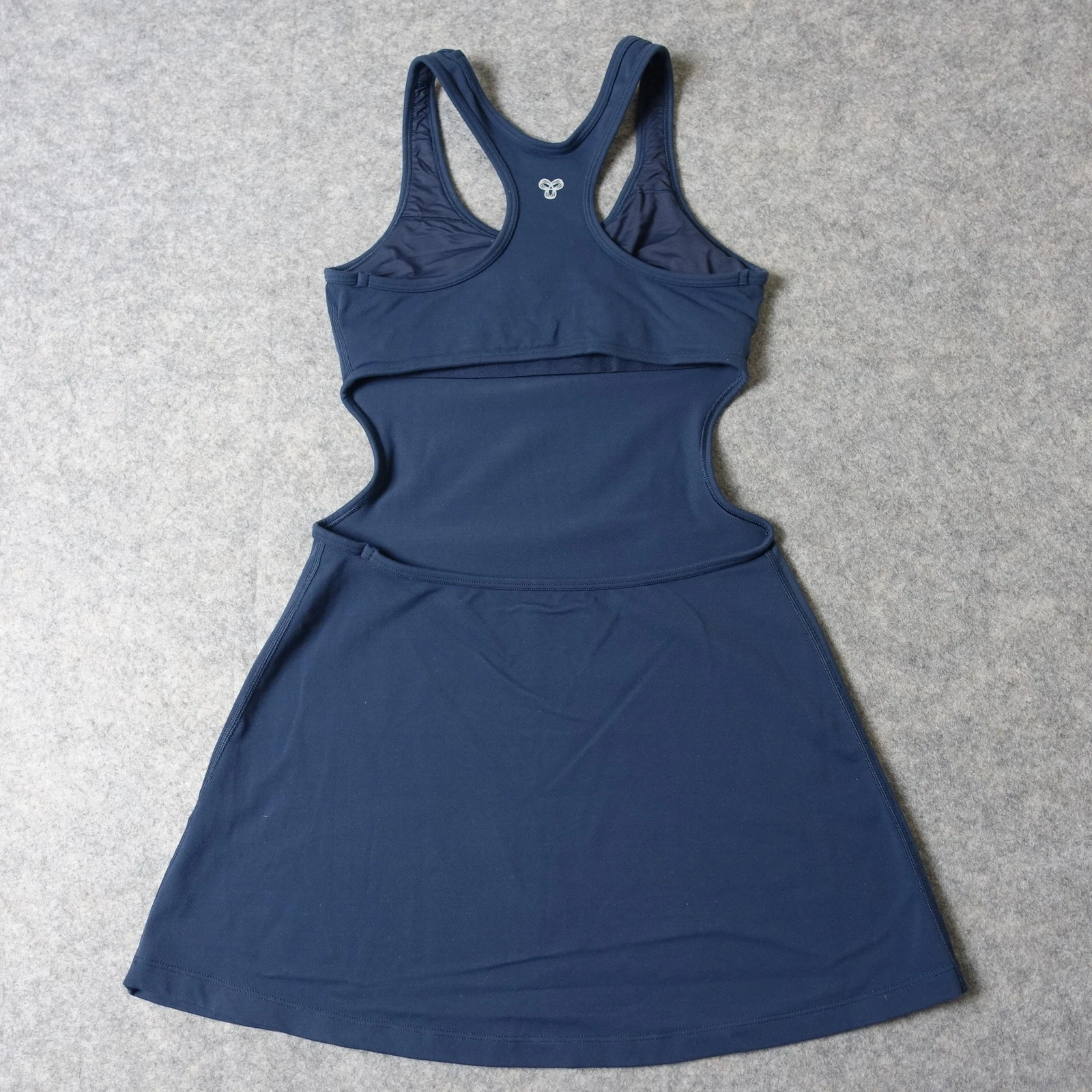 aritzia built in bra racerback cutout tennis tnaction 