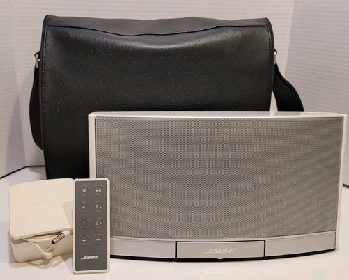 Bose SoundDock Portable Digital Music System N123 W/ Travel Bag & Remote Tested