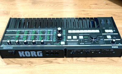 KORG microKORG Synthesizer Vocoder Keyboard Black x Black Limited