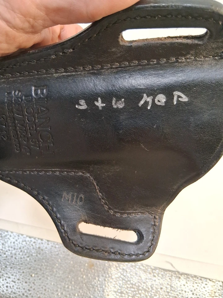 Leather Bianchi Model 57 Holster for Smith & Wesson M&P 4" - Image 3 of 4