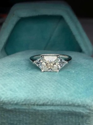 IGI 4 Ct Princess Cut EF/VS1 Lab Grown Diamond Three Stone Ring 14k White Gold