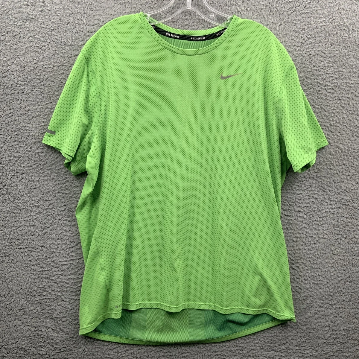 Nike dri fit contour short cheap sleeve