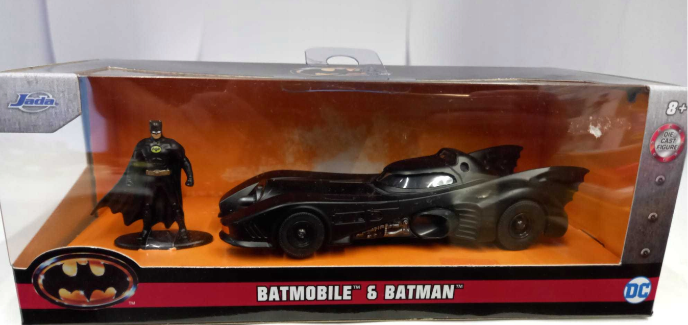 Jada Dickie Toys Batmobile & Batman DC Car Model Toy Black Diecast 1:32 Scale