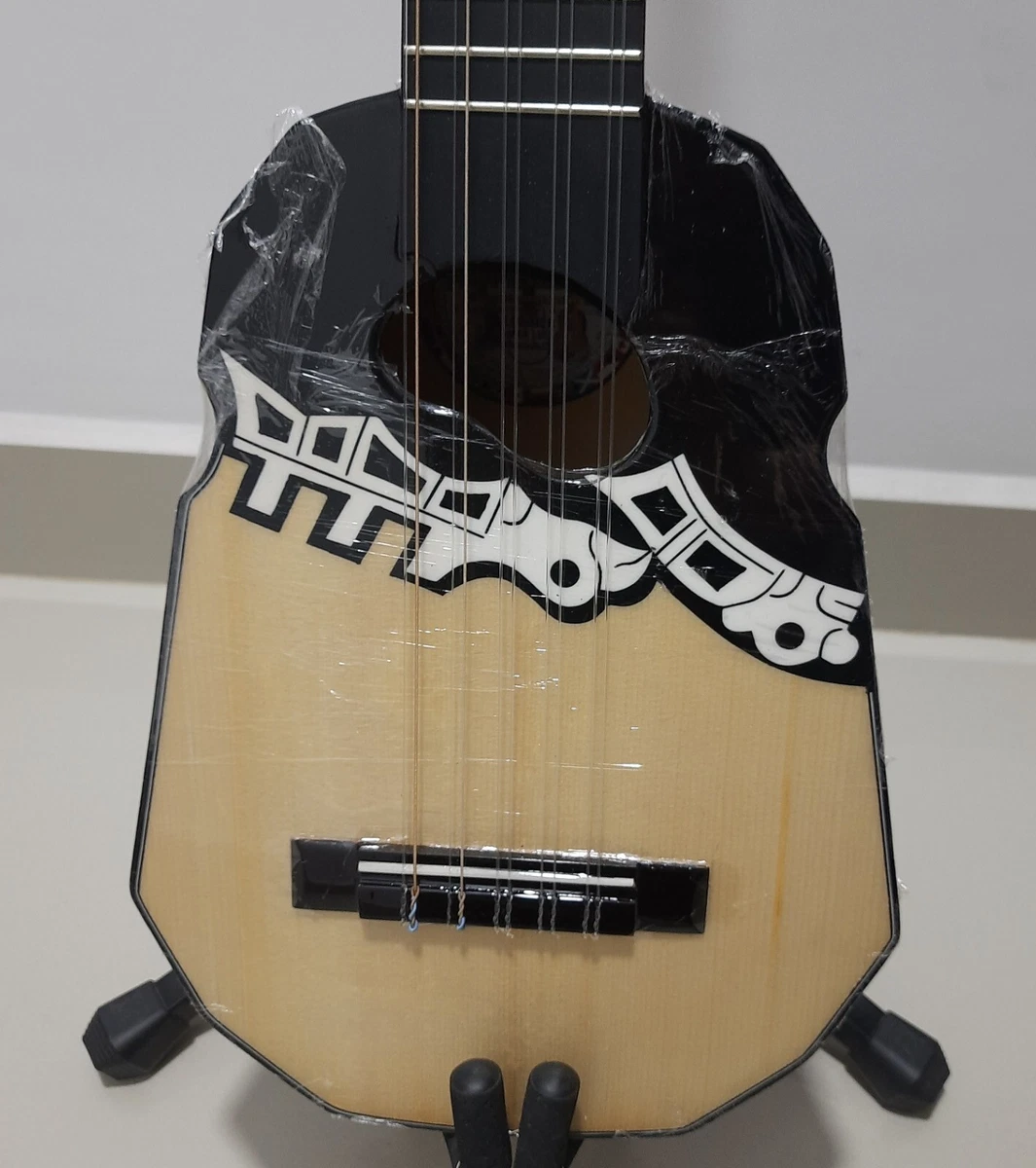 Ronroco strings 2024