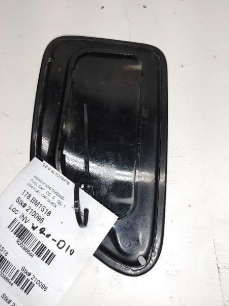 2007 BMW 650I E64 FUEL CAP BLACK - Image 3 of 4