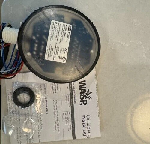 Hubbell WASP2 WSPLOEM24V End Mount High Bay Sensor 24VDC FORMC RELAY WATER TIGHT - Image 2 of 4