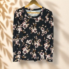 Maurices Sweatshirt Women M Medium Black Floral Long Sleeve Round Neck Pullover