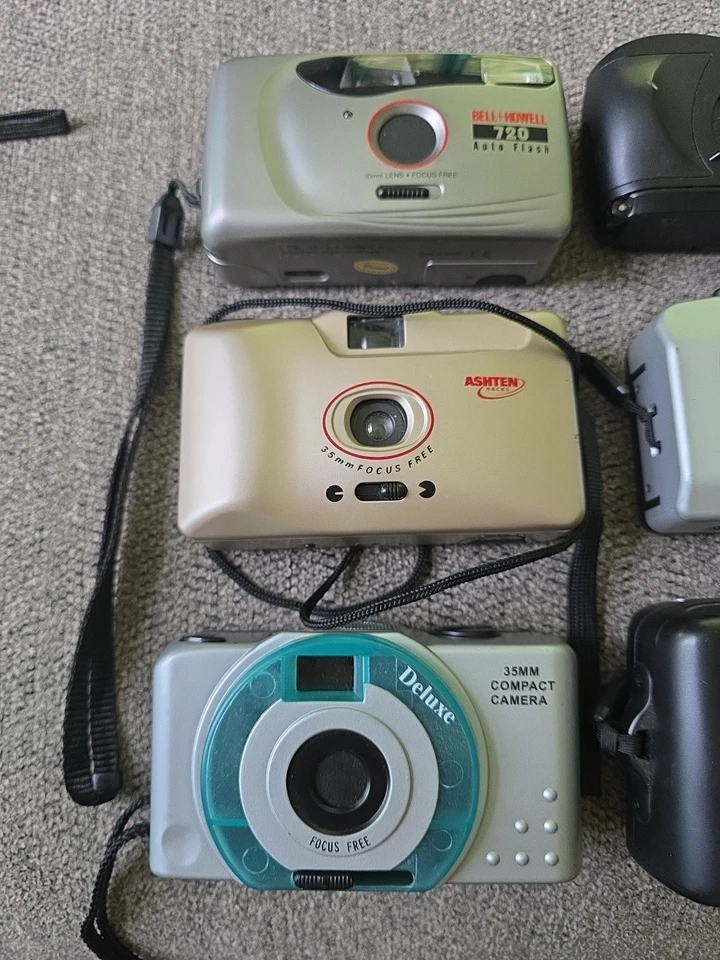 Lote de cámaras de 25,30 y 35 mm ~ Fuji, DS Max, Kodak, Ashton, Deluxe y Bell + Howell ¡Todo limpio! Foto 3 de 4