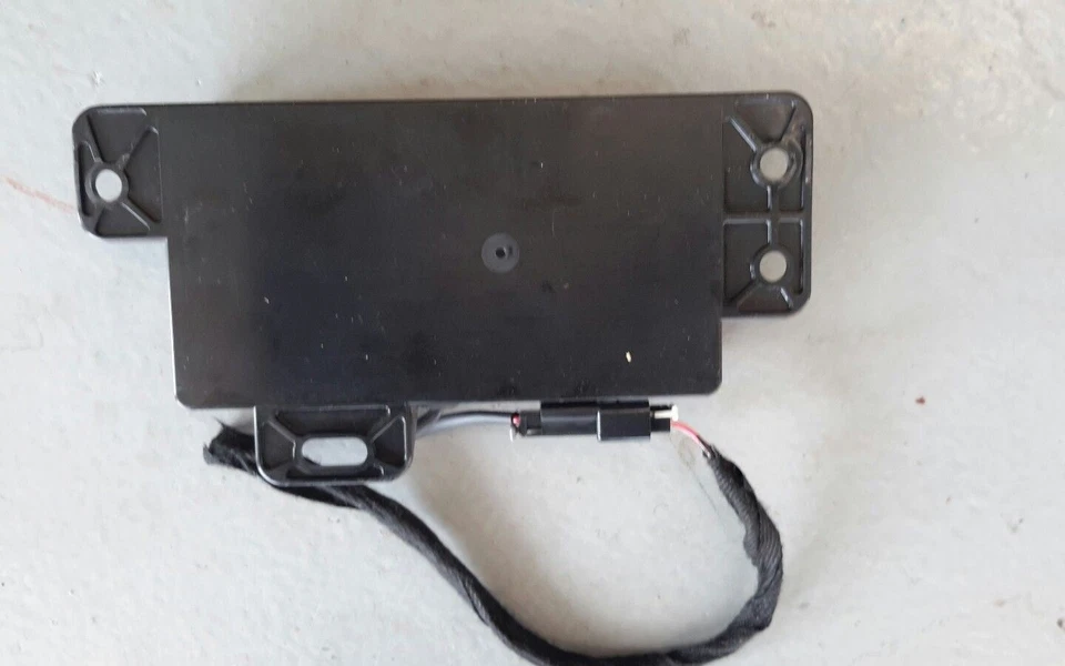 2007-2013 CHEVROLET IMPALA COMMUNICATION MODULE BATTERY OEM 22704633 - Image 3 of 4