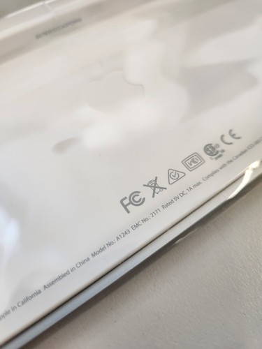 Brand New Sealed Genuine Apple Mac A1243 USB Keyboard - No box - Picture 7 of 7