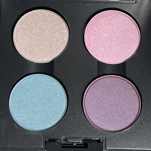 NUEVO EN CAJA MAC *4 PASTELES DULCES* Paleta cuádruple sombra de ojos ~EXCLUSIVO ASIÁTICO~ RARO, LE - Imagen 5 de 15