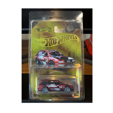Hot Wheels Virtual Garage Series 10 Culture Cruisers Audi Avant Rs2 Red 1994
