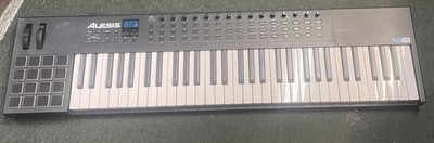 Alesis VI61 - 61 Key USB MIDI Keyboard Controller with 16 Pads V161