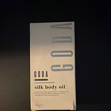 GODA Glow Hydrating Silk Body Oil Vanilla Amber 80 ml 2.71 fl oz 