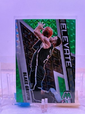 2021-22 Panini Mosaic Elevate Green Prizm #15 Blake Griffin
