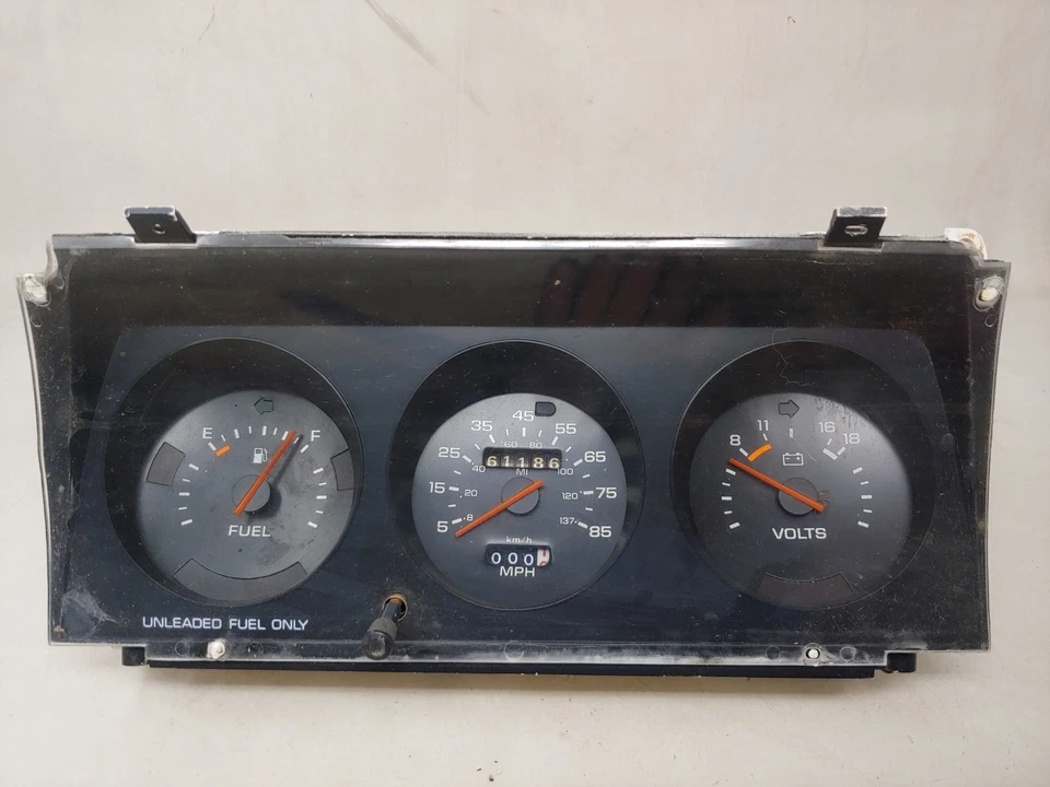 84 85 86 87 88 89 Dodge Omni Horizon velocímetro painel de instrumentos  - Imagem 2 de 4