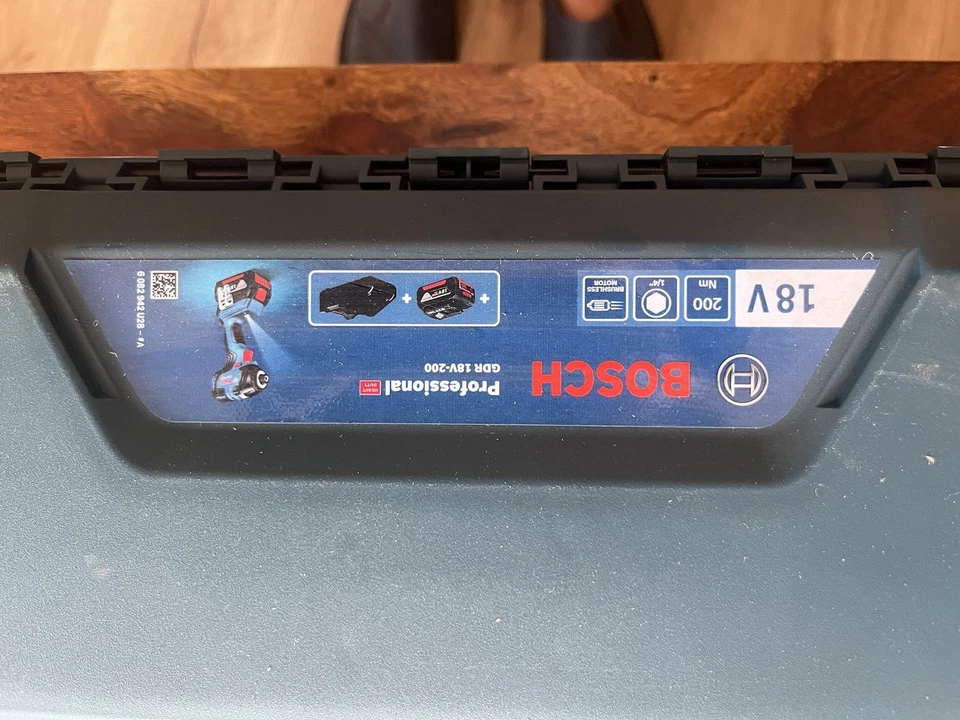 Bosch GDR 18V-200 18v Cordless Brushless Impact Driver - Image 4 of 4