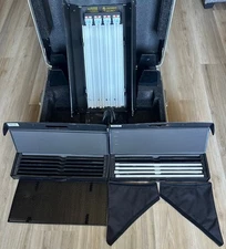 Kino Flo Diva-Lite 401 Fixture w/ Built-in Barndoors Travel Case Lamp Kit 120VAC