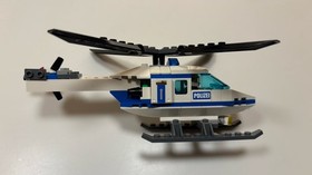 Lego 7741 - Town City Police Helicopter  2008. Incomplete. Mini fig Included.
