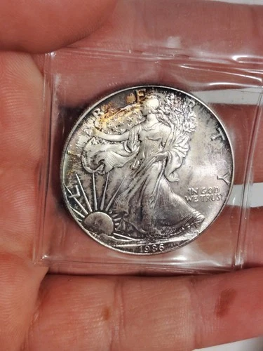 1986 Walking Liberty Silver Eagle One Dollar 1 Oz. .999 Fine Silver