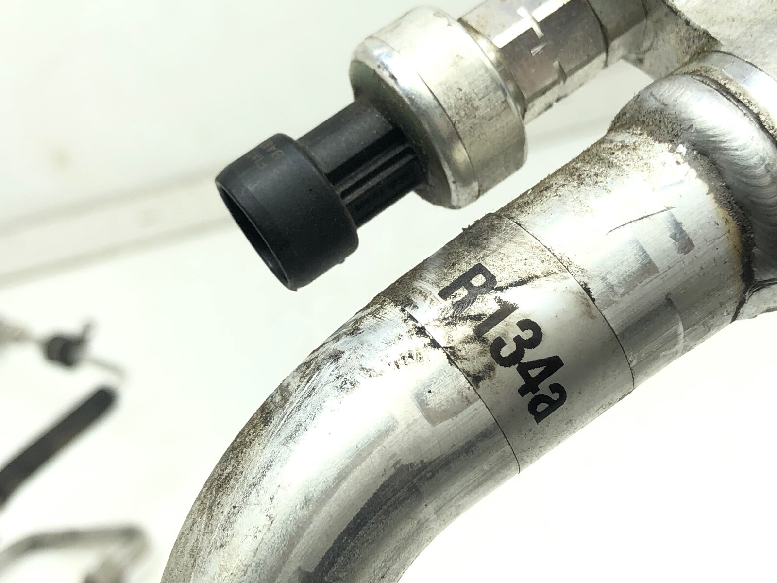 2014-2022 MASERATI GHIBLI S Q4 3.0L V6 A/C LINE HOSE PIPE SET OEM.