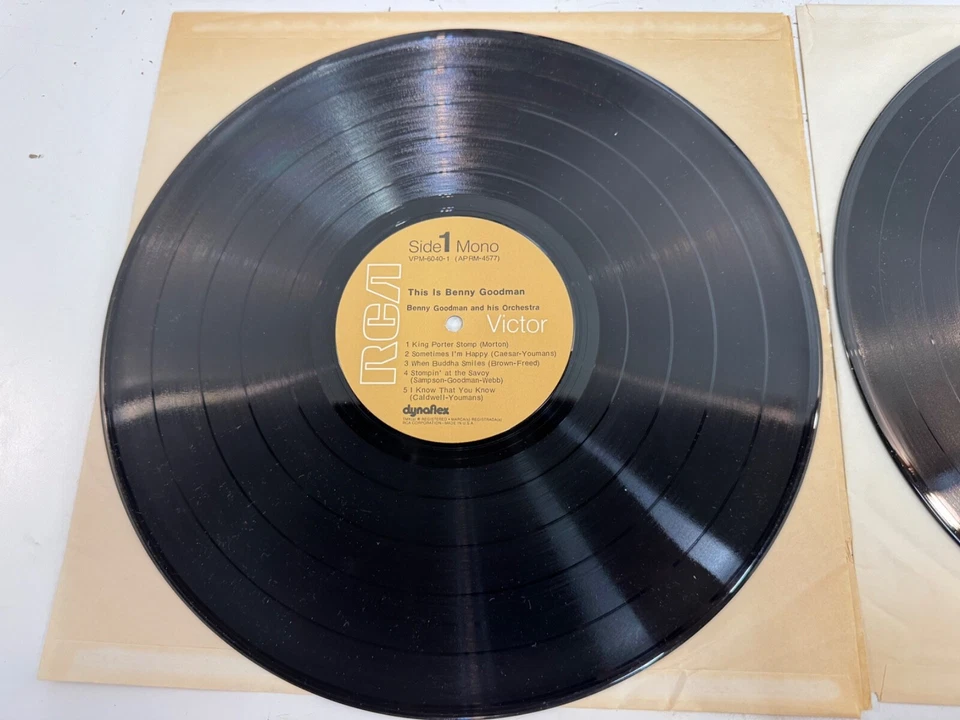 This is Benny Goodman RCA Victor VPM 6040 Mono 2 LP Vinyl Record Set - Image 4 of 4