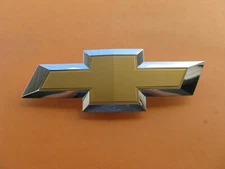 15 16 17 18 19 CHEVY COLORADO FRONT GRILLE EMBLEM BADGE LOGO SYMBOL SIGN A35933