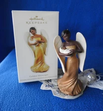 Hallmark Ornament 2012 Golden Messenger Beautiful African American Angel