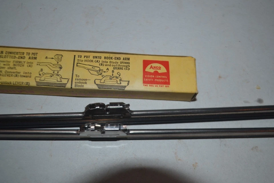 Chrysler Town & Country 1949 50 51 1952 NOS original Wiper Blades Anco OE Shiny - Image 3 of 3