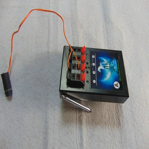15Key 8 Cues wireless remote-equipment-wedding Christmas-fireworks Firing system - Picture 7 of 7