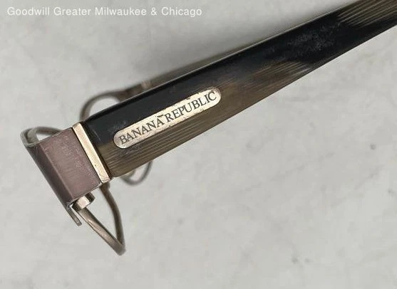 Marco de gafas para mujer Banana Republic marrón liso borde completo solo con estuche Foto 3 de 4