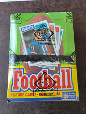 1987 Topps Football Wax Pack Box BBCE Authenticated- Jim Kelly, Cunningham RC?