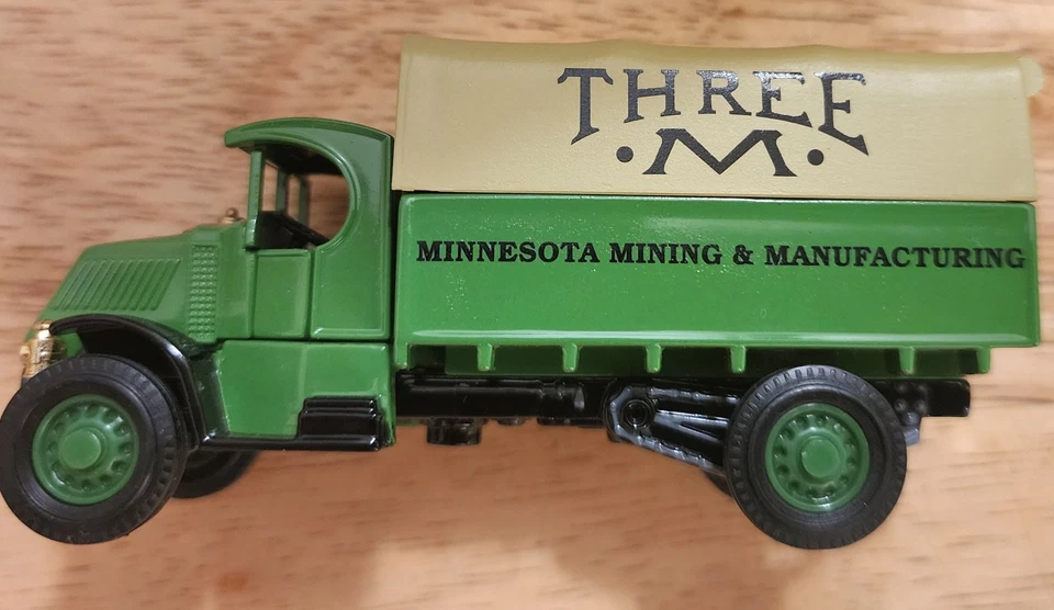 Camión pesado Matchbox Pioneers of Progress 1920 Mack AC Three M 3 3M nuevo en caja B6 Foto 4 de 4