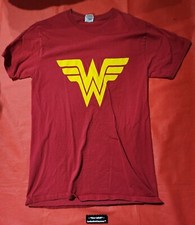 Vintage Wonder Woman logo Small Red T-shirt DC comics Original Lootcrate NEW